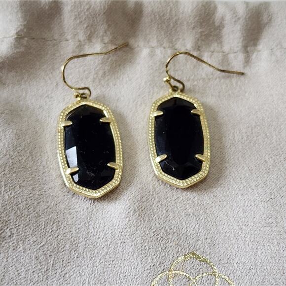 Kendra scott Lee Black and Gold Earrings‎ - Picture 1 of 3